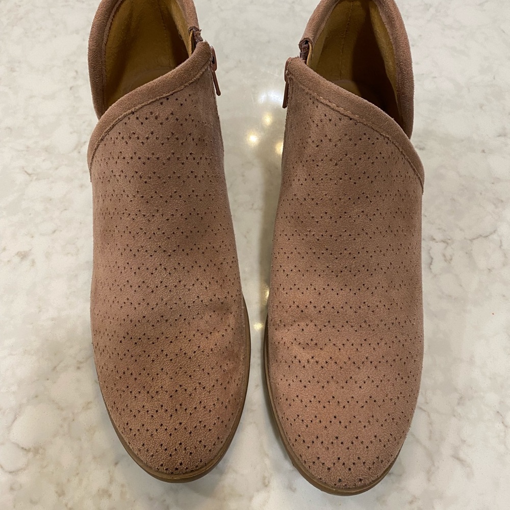 Suede booties - Picture 2 of 4